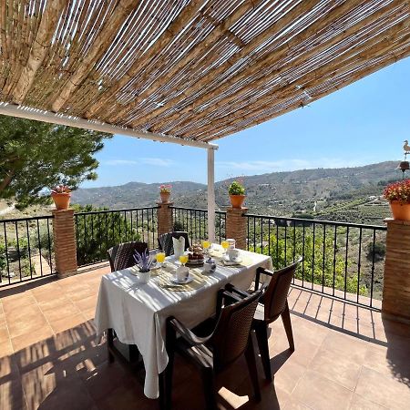 Villa En Frigiliana Con Piscina Y Jacuzzi Экстерьер фото