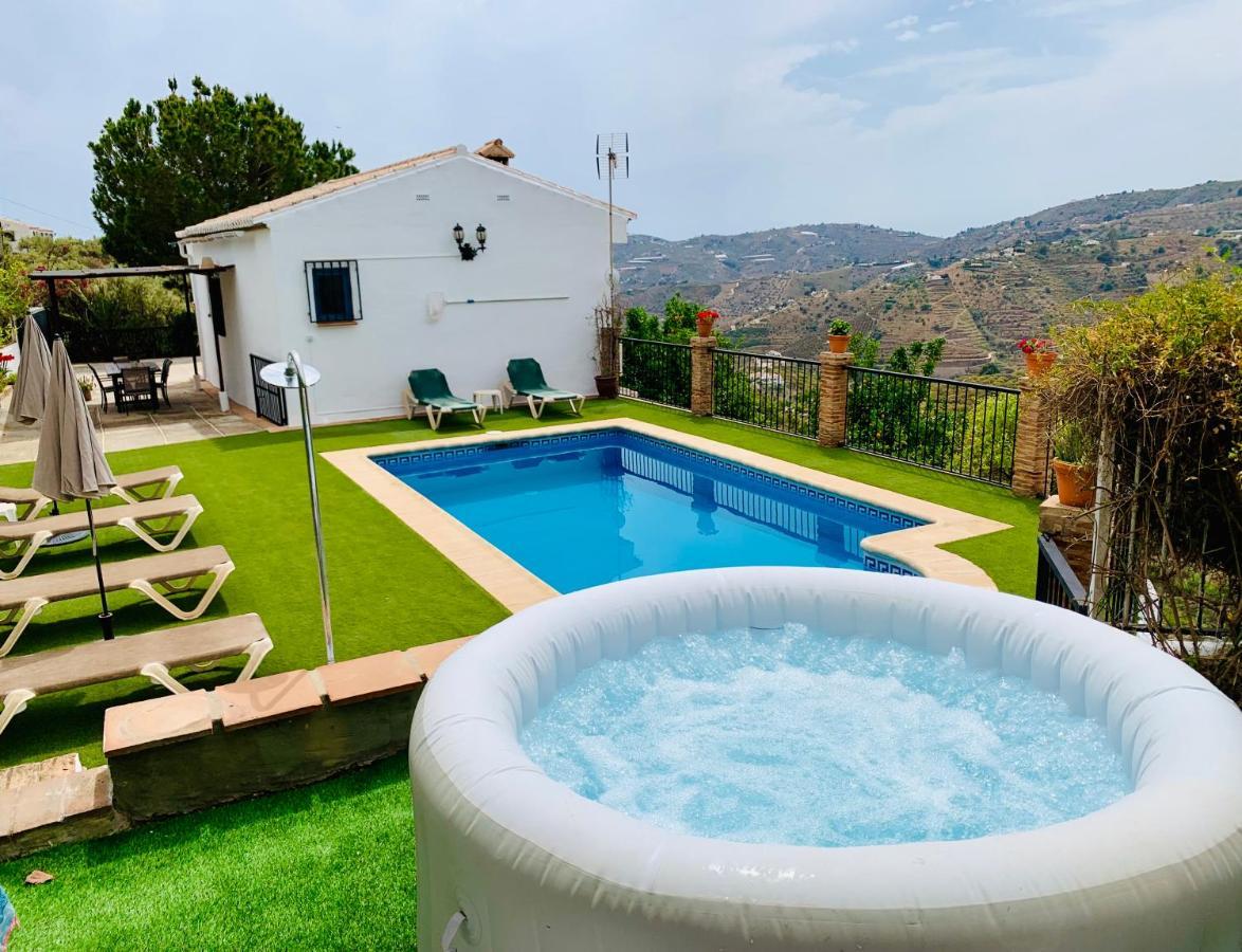 Villa En Frigiliana Con Piscina Y Jacuzzi Экстерьер фото